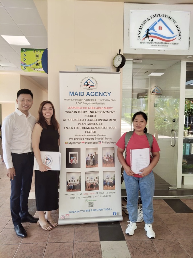 A Jans Maid client and helper at the Depot Road office